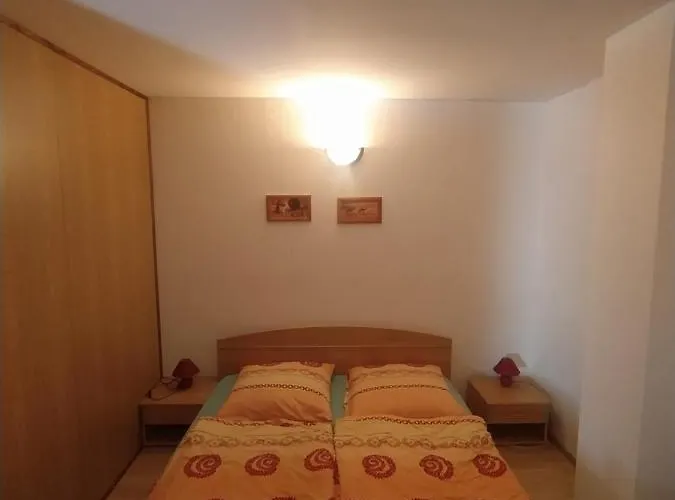 Hotel Haskovna - Tradice Zajezdniho Hostince U Prachovskych Skal Ohavec